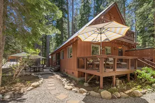 15609 Cottonwood St, Truckee, CA 96161 - Photo 2