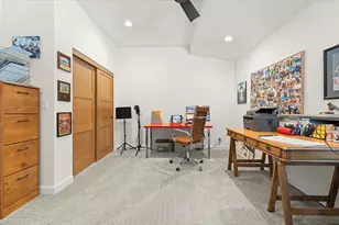 11115 Parkland Dr, Truckee, CA 96161 - Photo 14