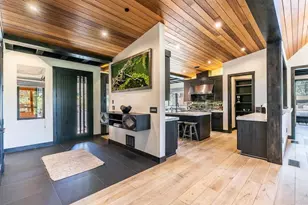 7770 Lahontan Dr, Truckee, CA 96161 - Photo 6