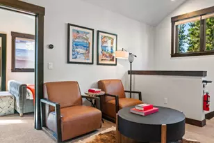 9098 Heartwood Dr, Truckee, CA 96161 - Photo 16