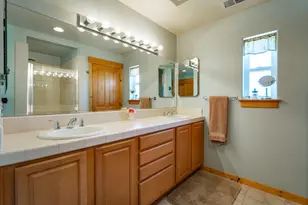10036 Nicolas Dr, Truckee, CA 96161 - Photo 20