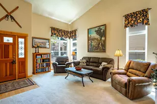 10036 Nicolas Dr, Truckee, CA 96161 - Photo 2