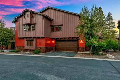 11711 Hope Court #B, Truckee, CA 96161 - Photo 2