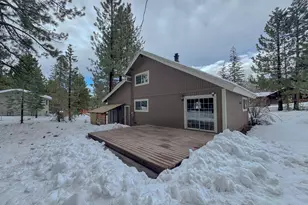 11212 Star Pine Rd, Truckee, CA 96161 - Photo 8