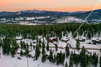 10935 Skislope Way, Truckee, CA 96161 - Photo 2