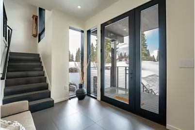 10529 Aspenwood Road, Truckee, CA 96161 - Photo 6