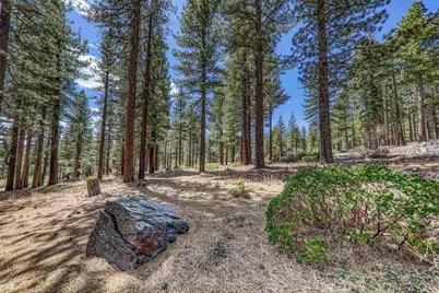 10576 Brickell Court, Truckee, CA 96161 - Photo 6