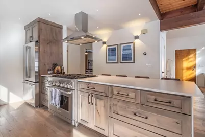 15310 Northwoods Boulevard, Truckee, CA 96161 - Photo 14