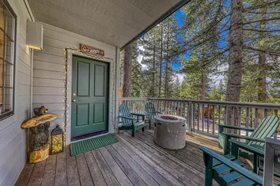 725 Conifer, Truckee, CA 96160 - Photo 2