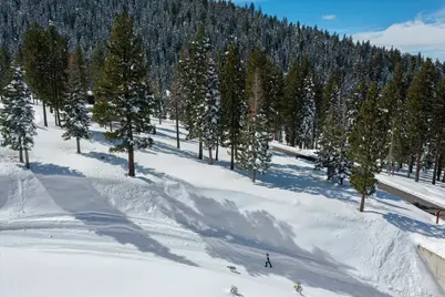 19065 Glades Place, Truckee, CA 96161 - Photo 18