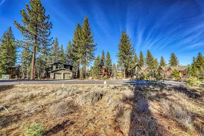 10020 Chaparral Court, Truckee, CA 96161 - Photo 14