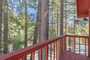 12621 Peregrine Dr, Truckee, CA 96161 - Photo 16