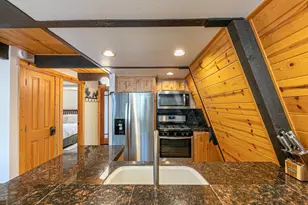 14258 Glacier View Rd, Truckee, CA 96161 - Photo 18