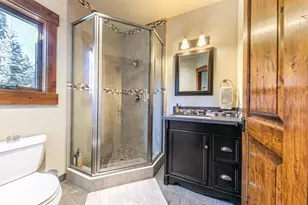 11710 Tinkers Landing, Truckee, CA 96161 - Photo 16