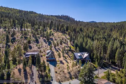15644 Skislope Way, Truckee, CA 96161 - Photo 8
