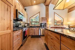 12804 Quail Ln, Truckee, CA 96161 - Photo 20