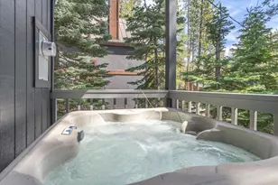 50638 Hemlock Ct, Soda Springs, CA 95728 - Photo 22