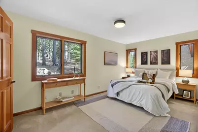 12964 Falcon Point Place, Truckee, CA 96161 - Photo 18