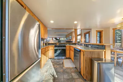 11504 Skislope Way, Truckee, CA 96161 - Photo 14