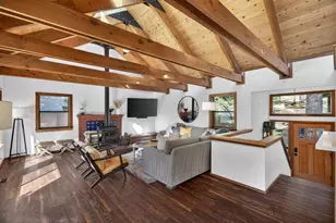 11805 St Bernard Dr, Truckee, CA 96161 - Photo 2