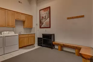 1809 Woods Point Way, Truckee, CA 96161 - Photo 22