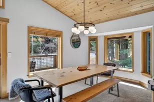 12442 St Bernard Dr, Truckee, CA 96161 - Photo 4