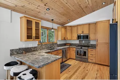 12442 Saint Bernard Drive, Truckee, CA 96161 - Photo 8