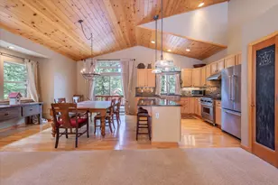 11975 Brookstone Dr, Truckee, CA 96161 - Photo 8