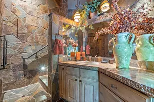12710 Zurich Pl, Truckee, CA 96161 - Photo 16