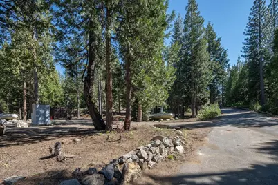 11820 Eagle Lakes Road, Soda Springs, CA 95728 - Photo 18