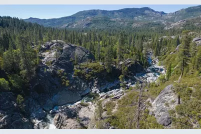 11820 Eagle Lakes Road, Soda Springs, CA 95728 - Photo 12