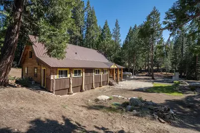11820 Eagle Lakes Road, Soda Springs, CA 95728 - Photo 22