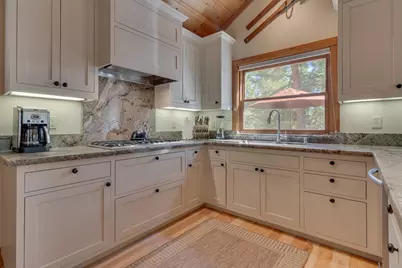 322 Shoreview Drive, Tahoe City, CA 96145 - Photo 6