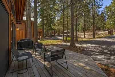 14360 Northwoods Boulevard, Truckee, CA 96161 - Photo 20