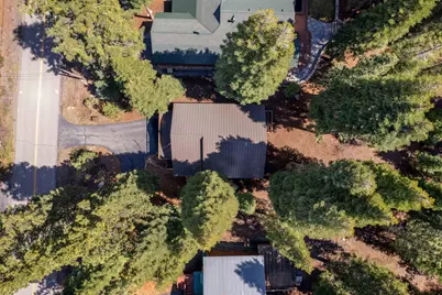 13715 Hansel Avenue, Truckee, CA 96161 - Photo 28