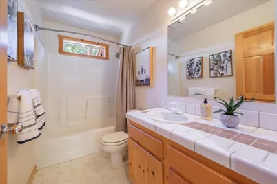 11499 Sitzmark Way, Truckee, CA 96161 - Photo 16
