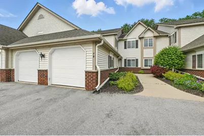 584  Pewaukee Rd, Pewaukee, WI 53072 - Photo 1