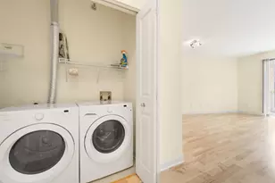 4120 S Lake Dr, Saint Francis, WI 53235 - Photo 18