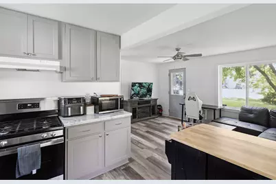 26816  115th St, Salem Lakes, WI 53179 - Photo 6