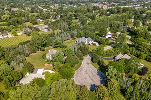 10137 N Kenilworth Ct, Mequon, WI 53092 - Photo 42