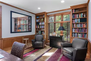 10137 N Kenilworth Ct, Mequon, WI 53092 - Photo 12