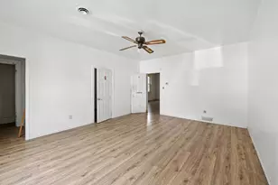 2071 S 12th St, Milwaukee, WI 53204 - Photo 4