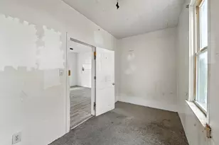 2071 S 12th St, Milwaukee, WI 53204 - Photo 12