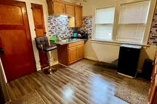 2824 N 54th St, Milwaukee, WI 53210 - Photo 8