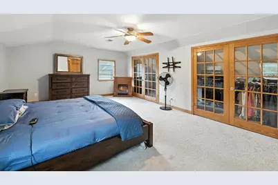 3168 S 97th St, Milwaukee, WI 53227 - Photo 10