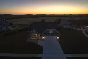 349 Aspen Street, Belgium, WI 53004 - Photo 4