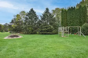 N67W33863 Loghouse Ct, Merton, WI 53066 - Photo 34