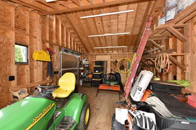 N67W33863  Loghouse Ct, Merton, WI 53066 - Photo 30