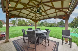 N67W33863 Loghouse Ct, Merton, WI 53066 - Photo 36