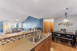 3101 W Drexel Ave, Franklin, WI 53132 - Photo 8